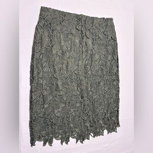 Elegant Lace Olive Floral Pencil Skirt